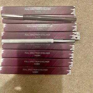 COPY - Makeup geek eyeliner